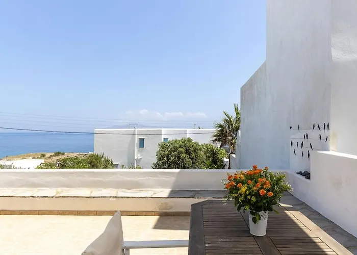 Tinos Beautiful Sunrise Apartment Near Agios Sostis Beach